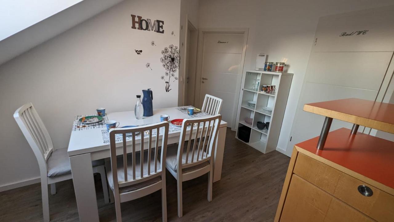 Helle Wohnung Mit Zwei Schlafzimmern Eching  Exterior foto